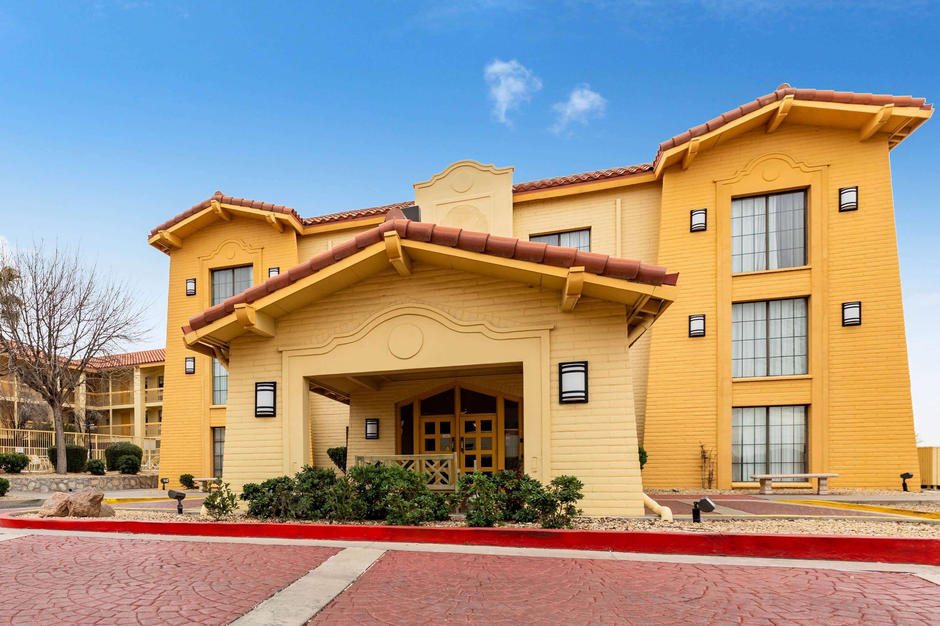 La Quinta Inn By Wyndham El Paso West Exterior photo